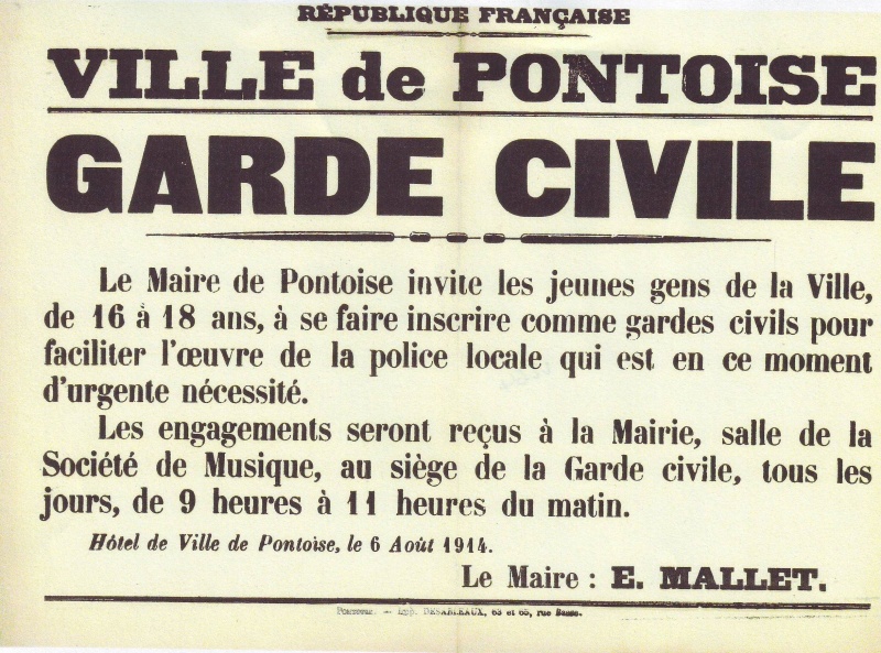 Afin de faciliter le travail de la police qui est très sollicitée, la Ville de Pontoise diffuse une annonce pour inciter les jeunes âgés de 16 à 18 ans à s'engager dans la Garde Civile